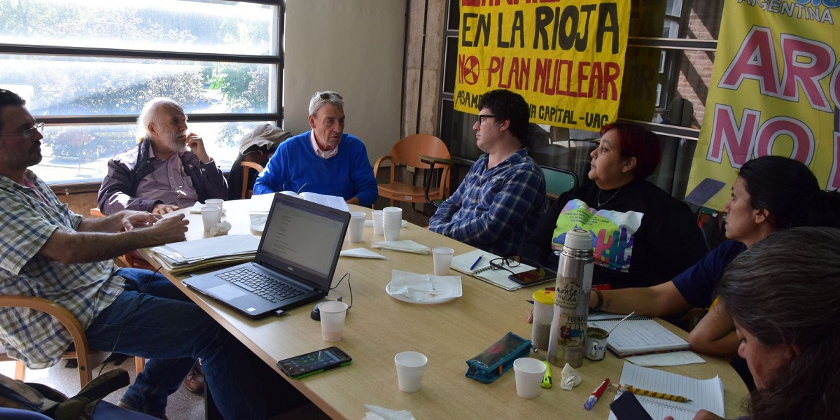RLC Campus Córdoba supports Antinuclear Movement